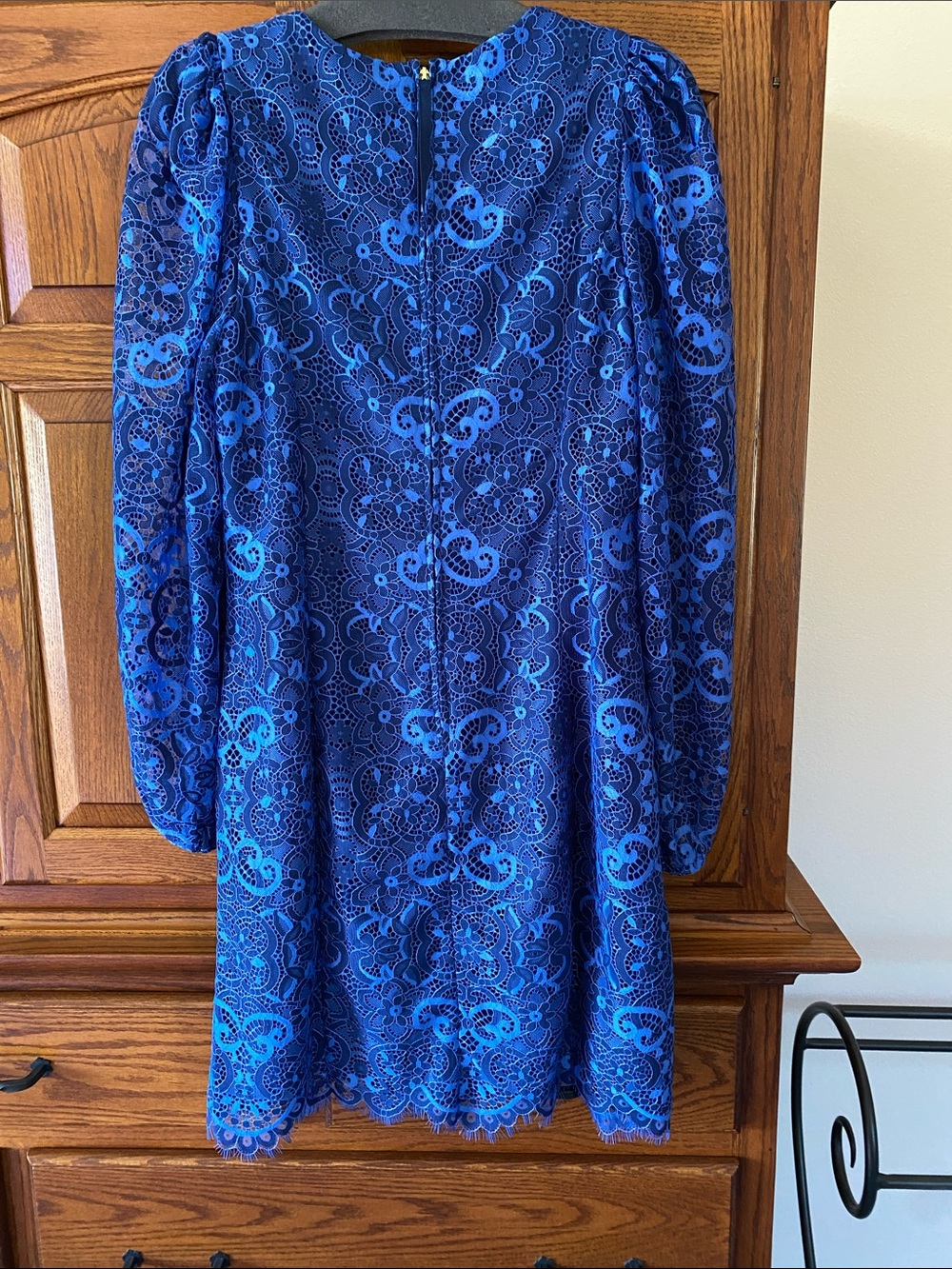 Lilly Pulitzer Royal Blue Lace Long-Sleeve Shift Dress - Picture 4 of 5